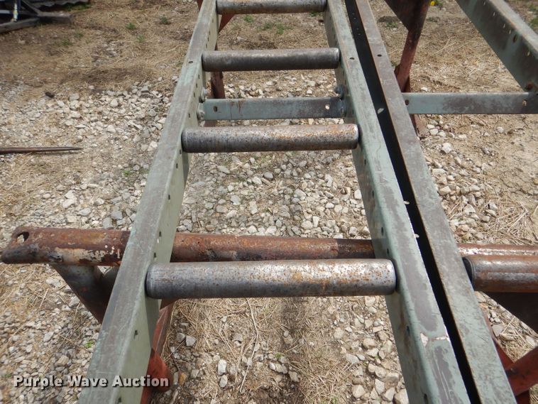 image for item DL2781 (4) metal stands