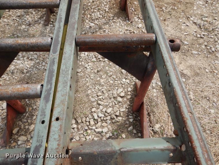 image for item DL2781 (4) metal stands