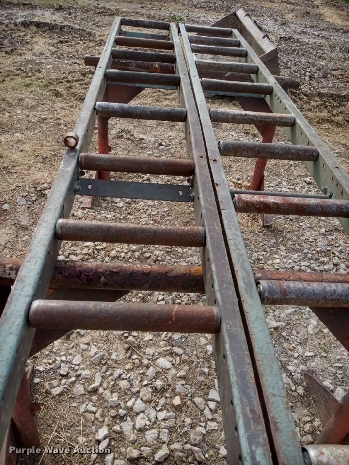 image for item DL2781 (4) metal stands