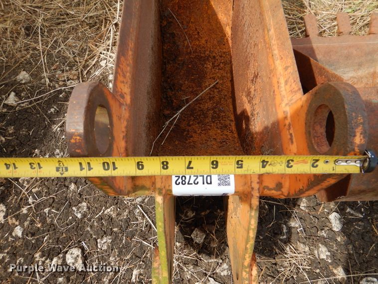 image for item DL2782 (2) backhoe buckets