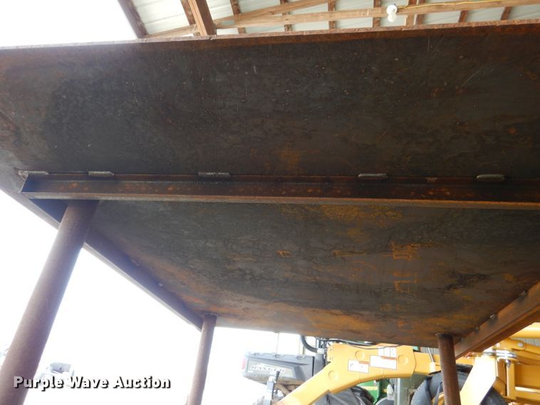 image for item DL2784 Work bench