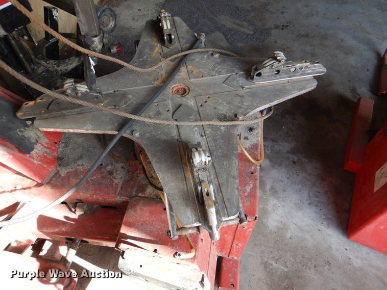 image for item DL2838 Coats APX80E  tire machine