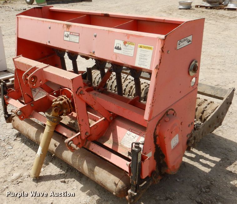 image for item DL2886 Befco Greenrite seeder