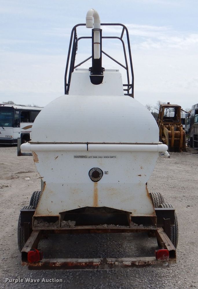 image for item DL2901 Turf Maker hydroseeder