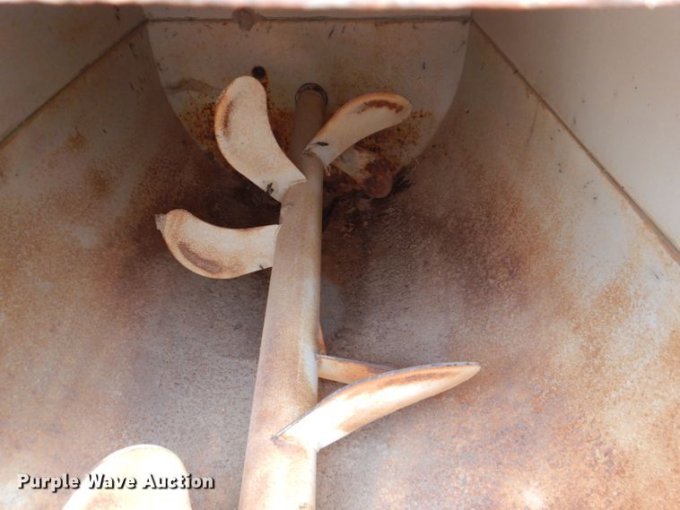 image for item DL2901 Turf Maker hydroseeder