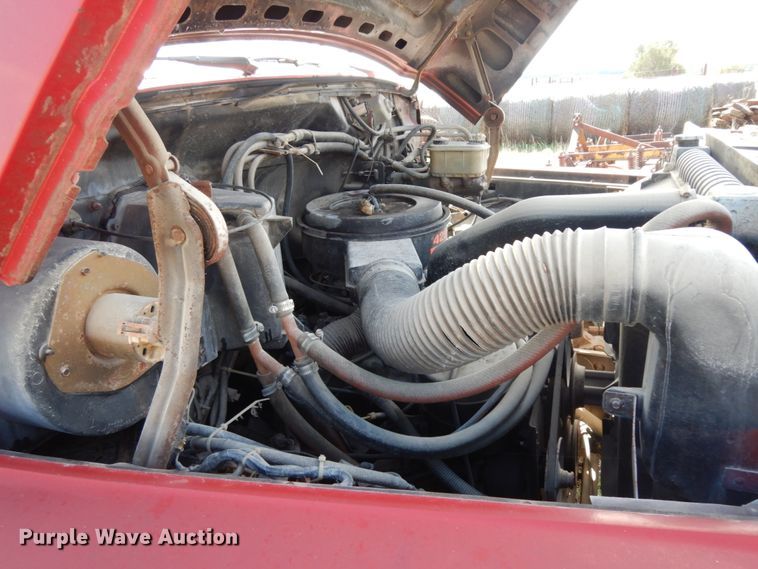 image for item DM2890 1985 Ford F800  pumper fire truck