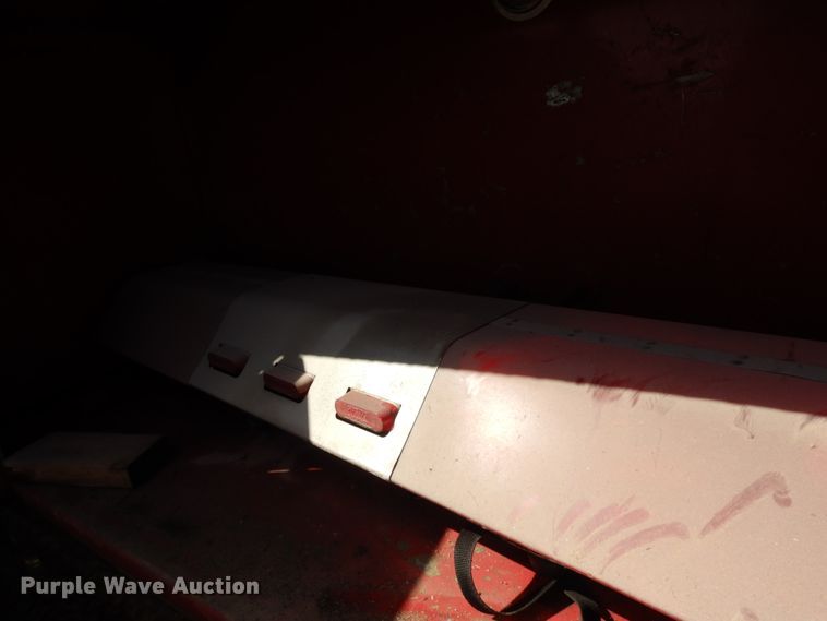 image for item DM2890 1985 Ford F800  pumper fire truck