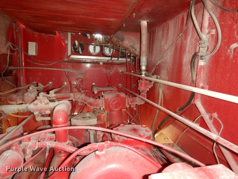 image for item DM2890 1985 Ford F800  pumper fire truck