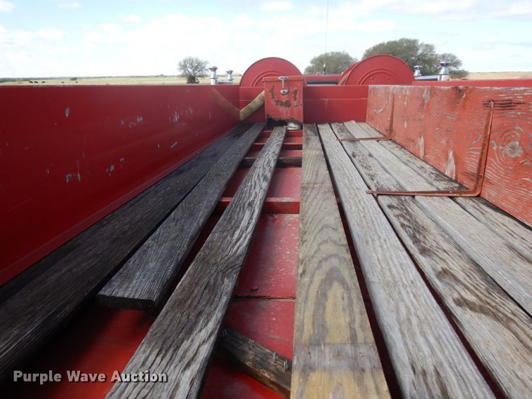 image for item DM2890 1985 Ford F800  pumper fire truck