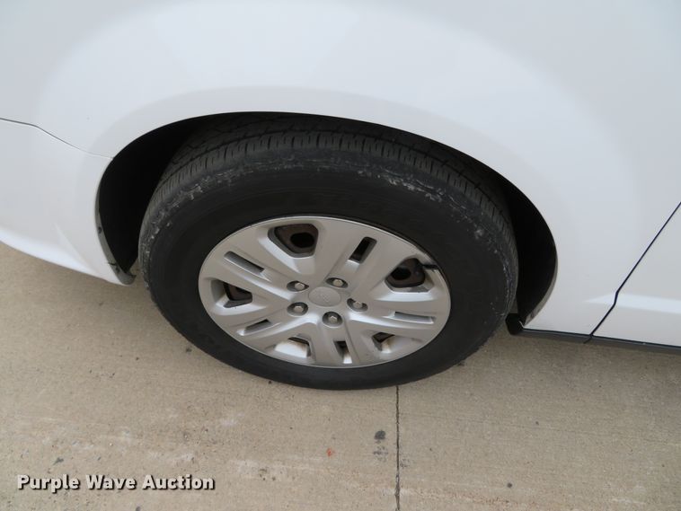 image for item DN5766 2014 Dodge Grand Caravan  van