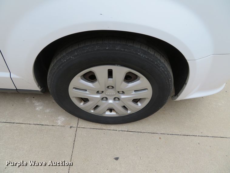 image for item DN5766 2014 Dodge Grand Caravan  van