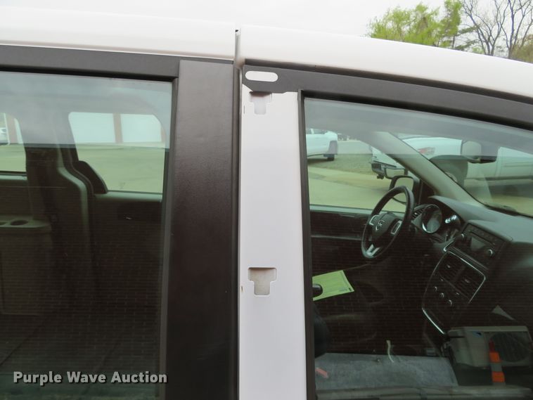 image for item DN5766 2014 Dodge Grand Caravan  van