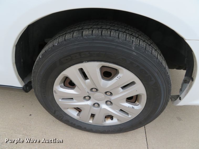 image for item DN5766 2014 Dodge Grand Caravan  van