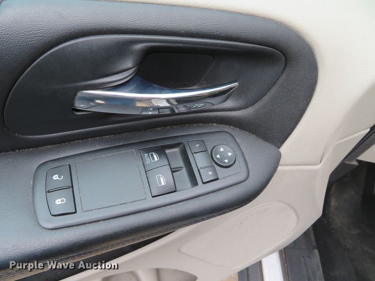 image for item DN5766 2014 Dodge Grand Caravan  van