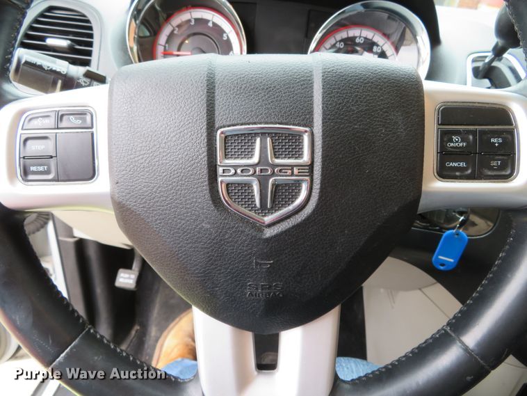 image for item DN5766 2014 Dodge Grand Caravan  van