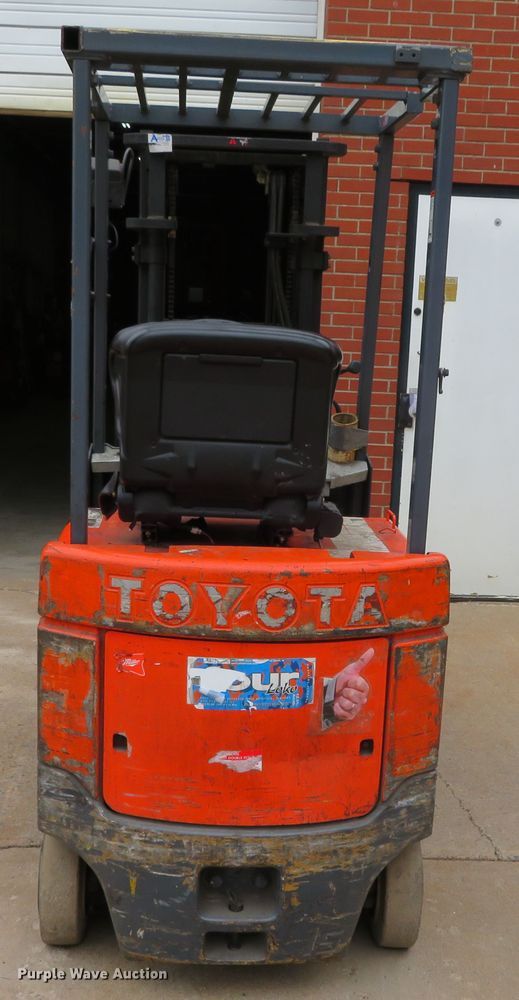 image for item DN5774 Toyota 5FBCU15  forklift