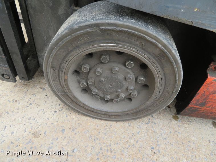 image for item DN5774 Toyota 5FBCU15  forklift