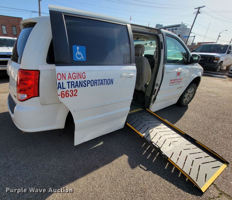image for item FL9154 2012 Dodge Grand Caravan  handicap accessible van
