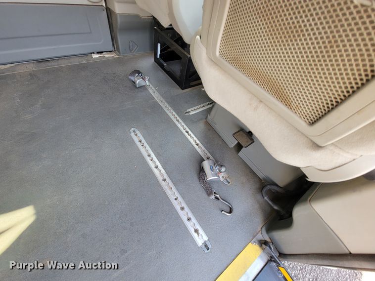 image for item FL9154 2012 Dodge Grand Caravan  handicap accessible van