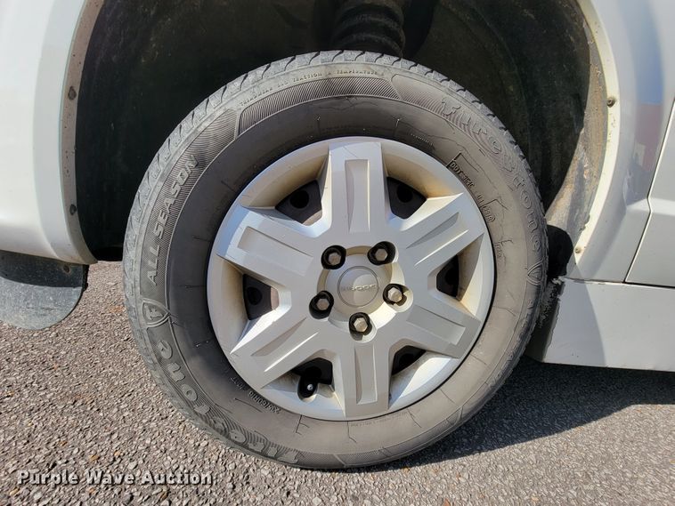 image for item FL9154 2012 Dodge Grand Caravan  handicap accessible van