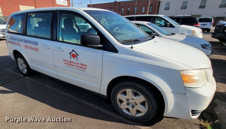 image for item FL9155 2010 Dodge Grand Caravan  van