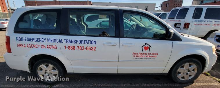 image for item FL9155 2010 Dodge Grand Caravan  van