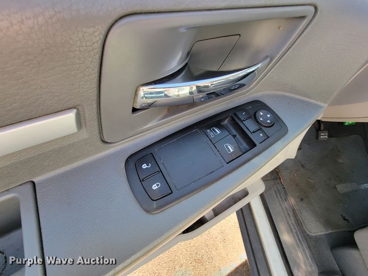 image for item FL9155 2010 Dodge Grand Caravan  van