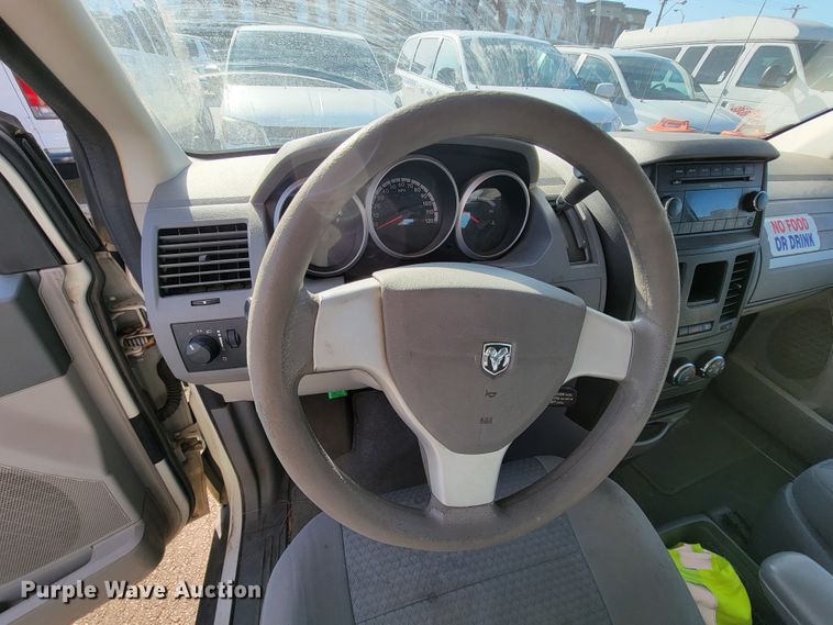 image for item FL9155 2010 Dodge Grand Caravan  van