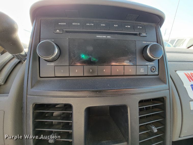 image for item FL9155 2010 Dodge Grand Caravan  van