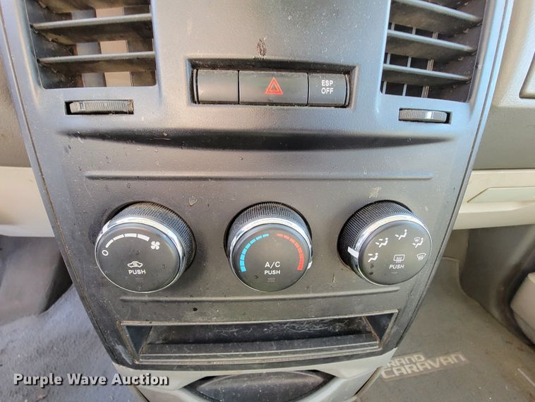 image for item FL9155 2010 Dodge Grand Caravan  van