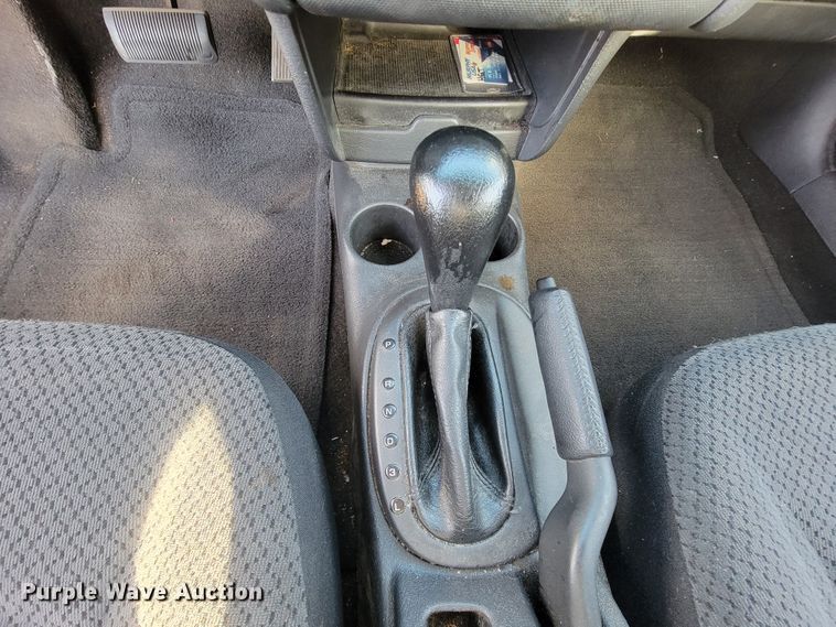 image for item FL9157 2006 Dodge Stratus