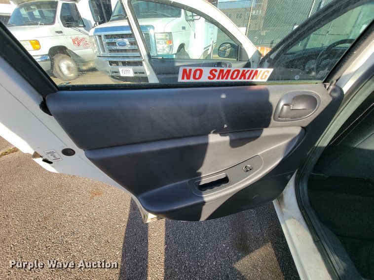 image for item FL9157 2006 Dodge Stratus