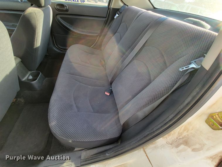 image for item FL9157 2006 Dodge Stratus