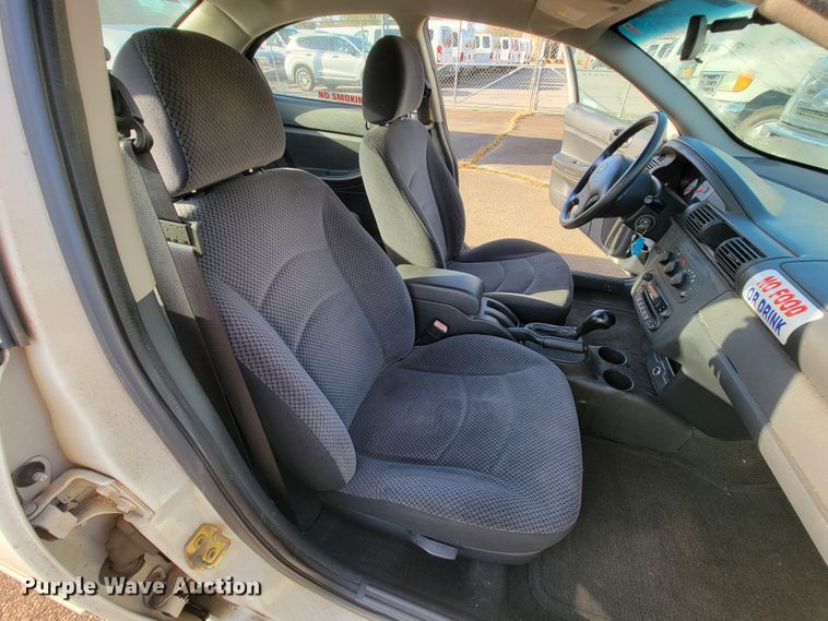 image for item FL9157 2006 Dodge Stratus