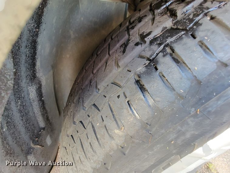 image for item FL9157 2006 Dodge Stratus