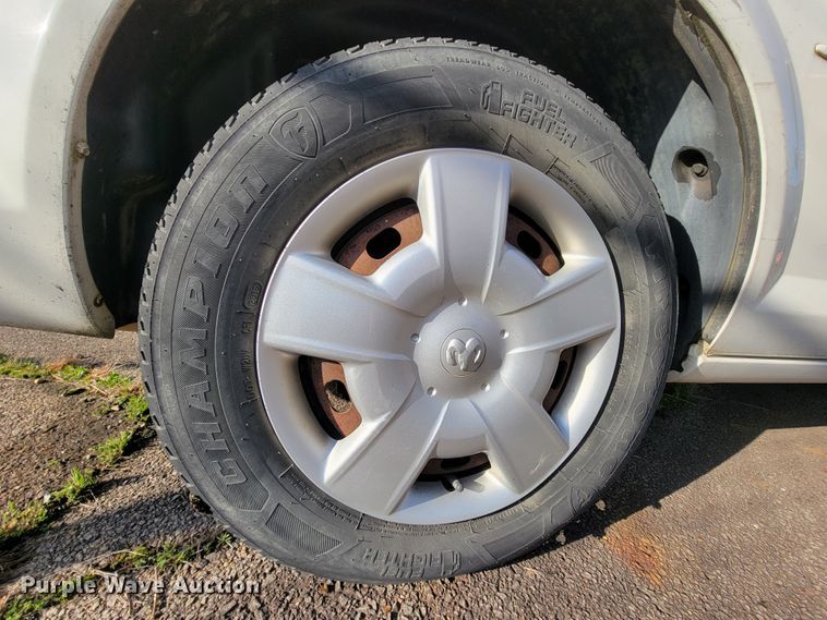 image for item FL9157 2006 Dodge Stratus