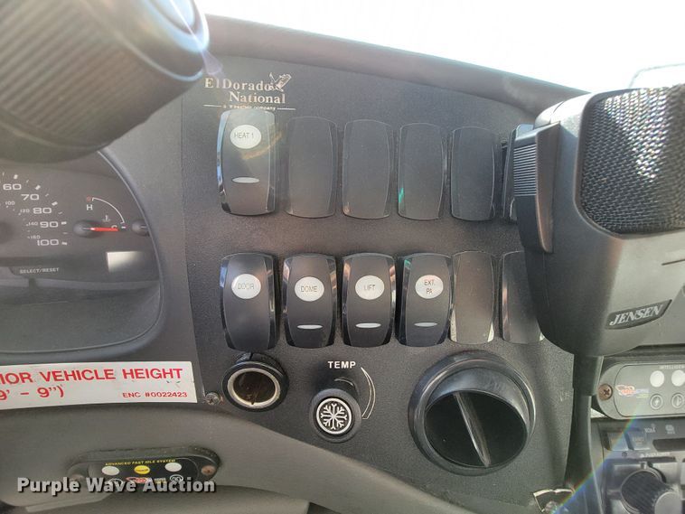 image for item FL9158 2008 Ford E450  shuttle bus