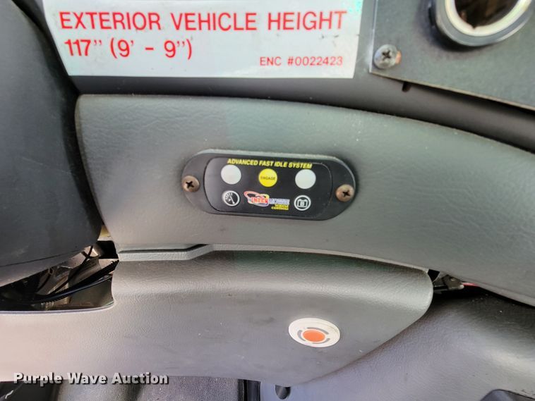 image for item FL9158 2008 Ford E450  shuttle bus