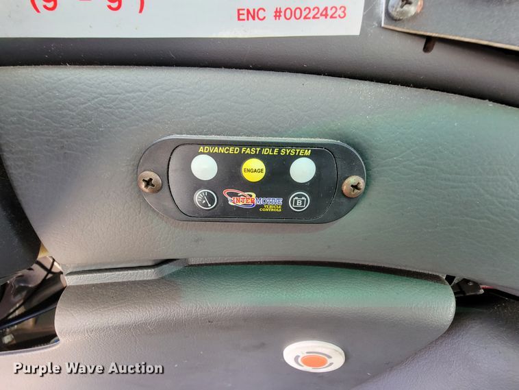 image for item FL9158 2008 Ford E450  shuttle bus