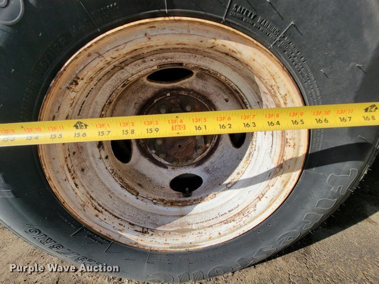 image for item FL9158 2008 Ford E450  shuttle bus