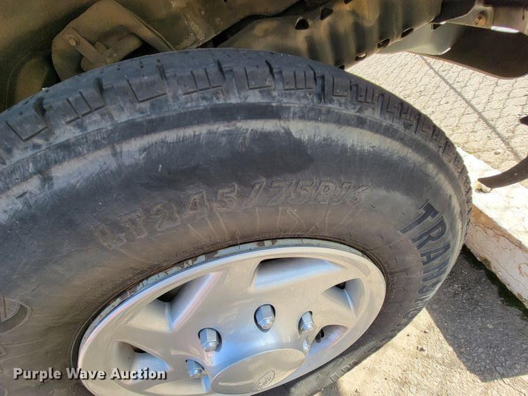 image for item FL9161 2011 Ford E350 Super Duty  handicap accessible van