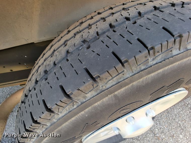 image for item FL9161 2011 Ford E350 Super Duty  handicap accessible van