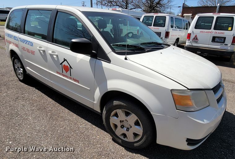 image for item FL9162 2010 Dodge Grand Caravan  van