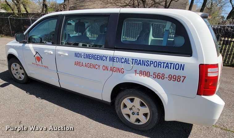 image for item FL9162 2010 Dodge Grand Caravan  van