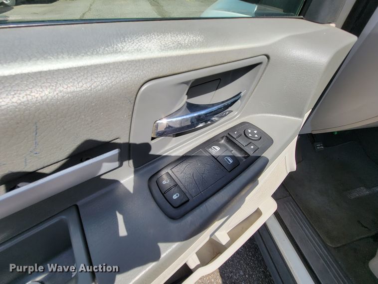 image for item FL9162 2010 Dodge Grand Caravan  van