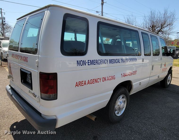 image for item FL9163 2010 Ford E350 Super Duty  van