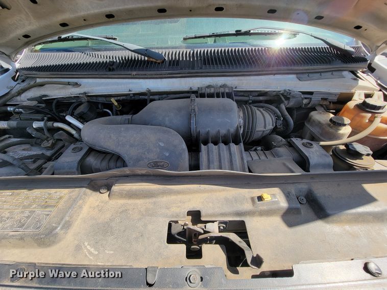 image for item FL9164 2011 Ford E350 Super Duty  handicap accessible van