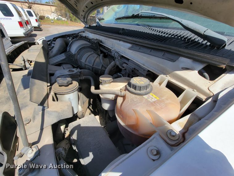 image for item FL9164 2011 Ford E350 Super Duty  handicap accessible van