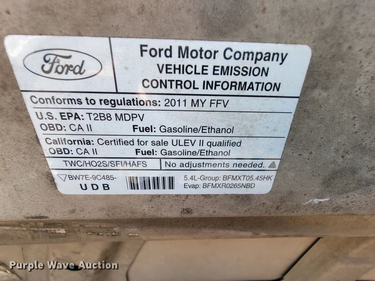 image for item FL9164 2011 Ford E350 Super Duty  handicap accessible van