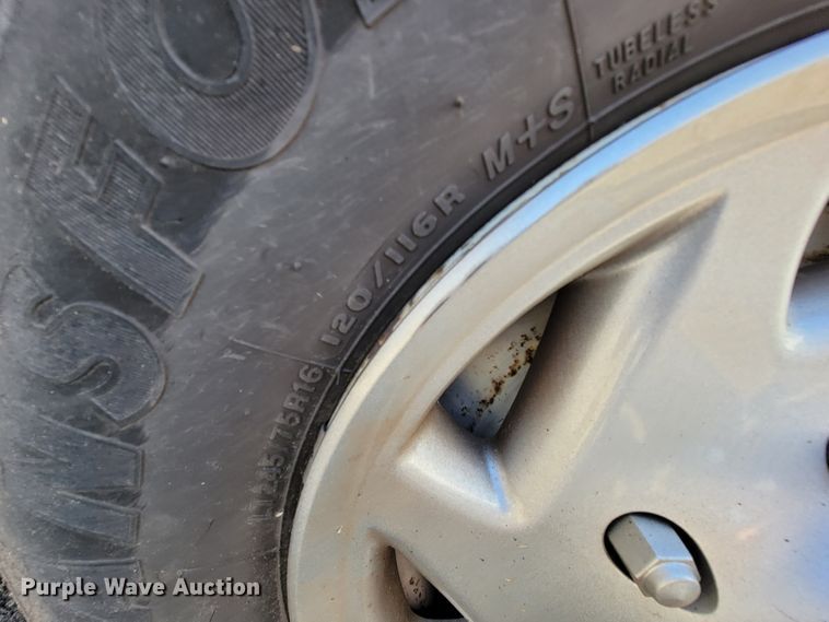 image for item FL9164 2011 Ford E350 Super Duty  handicap accessible van